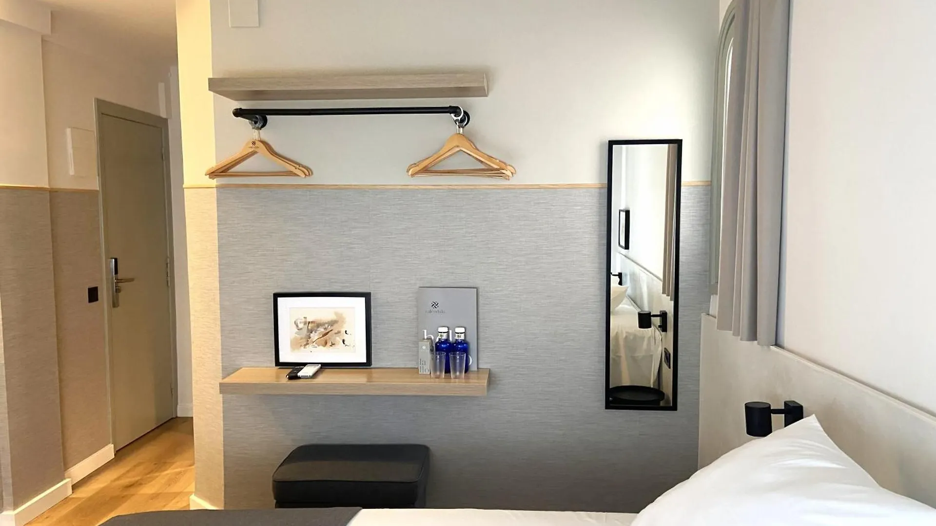 Calendula Hotel & Apartaments Sant Feliu de Guixols 2*,  Spain
