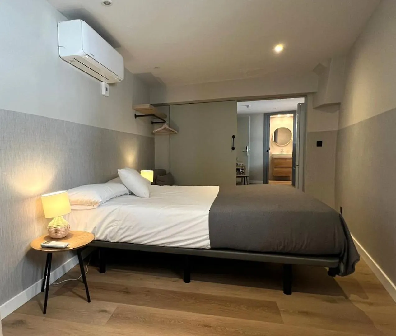 Calendula Hotel & Apartaments Sant Feliu de Guixols 2*,  Spain